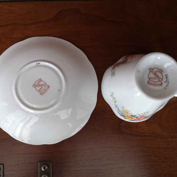 Tuscan and Clarence vintage cup&saucer - Picture 5 of 9